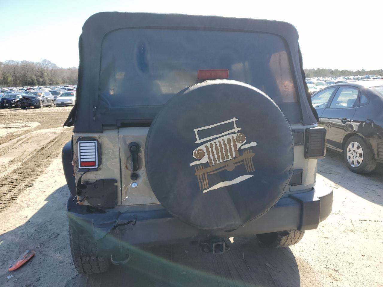 2017 JEEP WRANGLER U - Image 6
