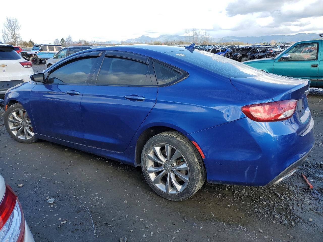 2015 CHRYSLER 200 S - Image 2