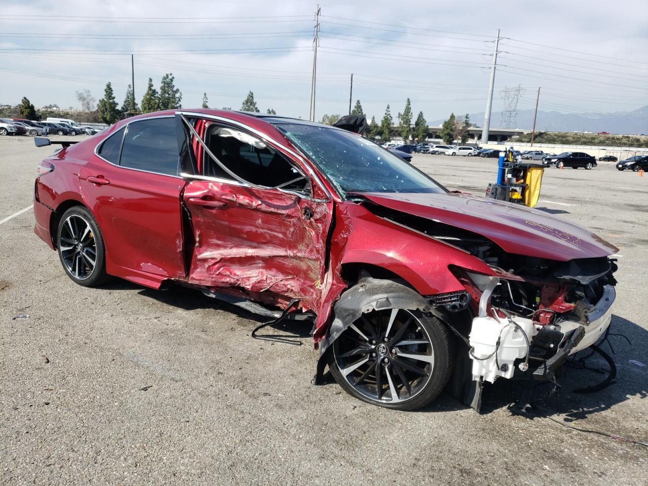 2018 TOYOTA CAMRY XSE - Image 4