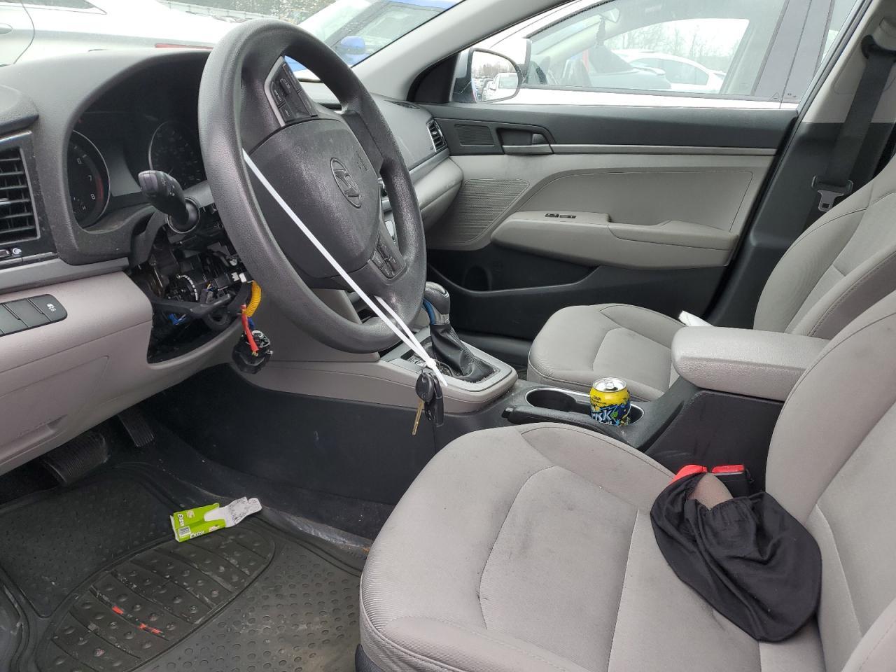 2017 HYUNDAI ELANTRA SE - Фото 7