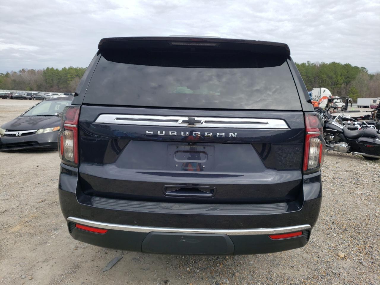 2023 CHEVROLET SUBURBAN C - Image 6
