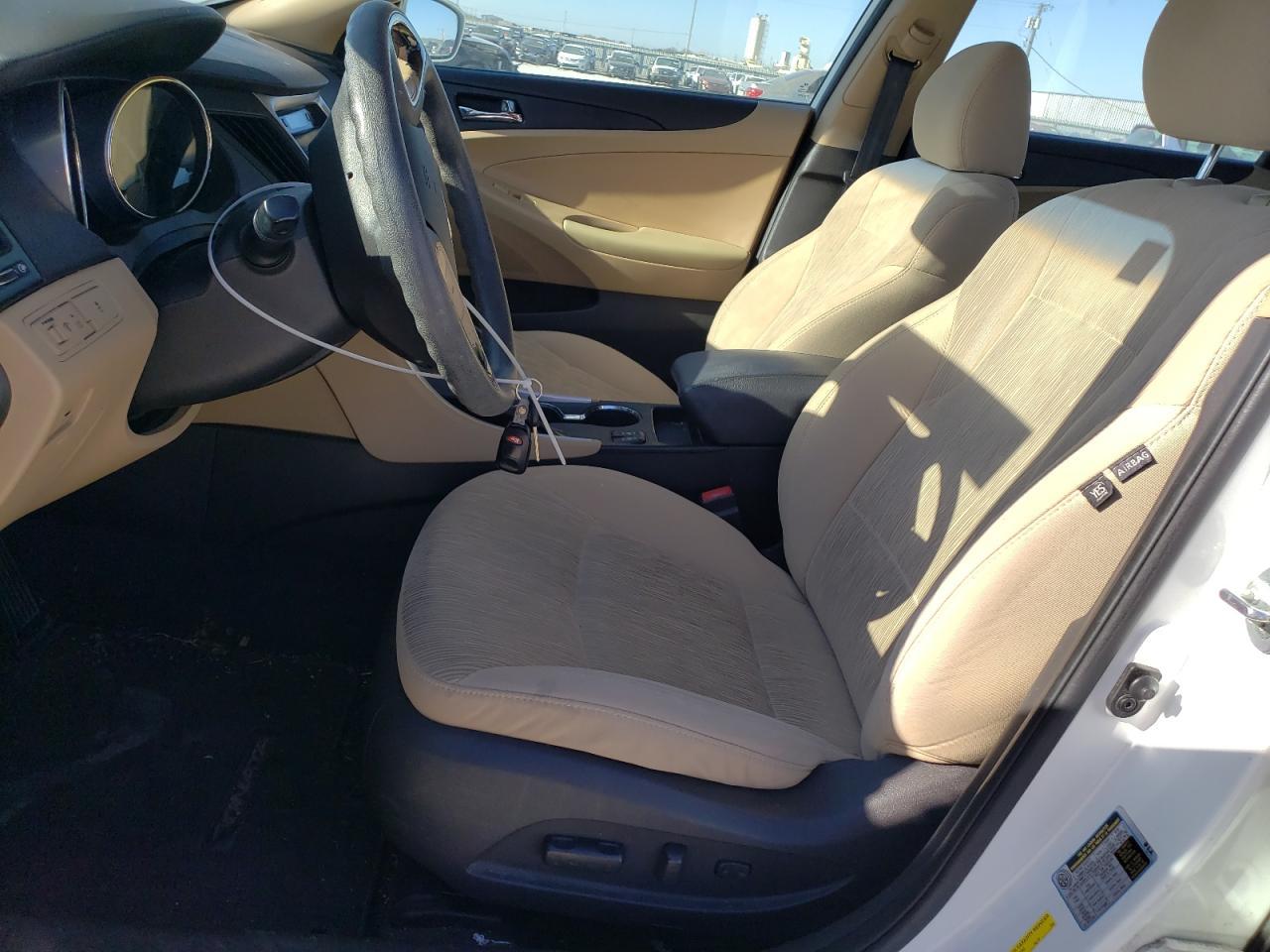 2013 HYUNDAI SONATA GLS - Image 7