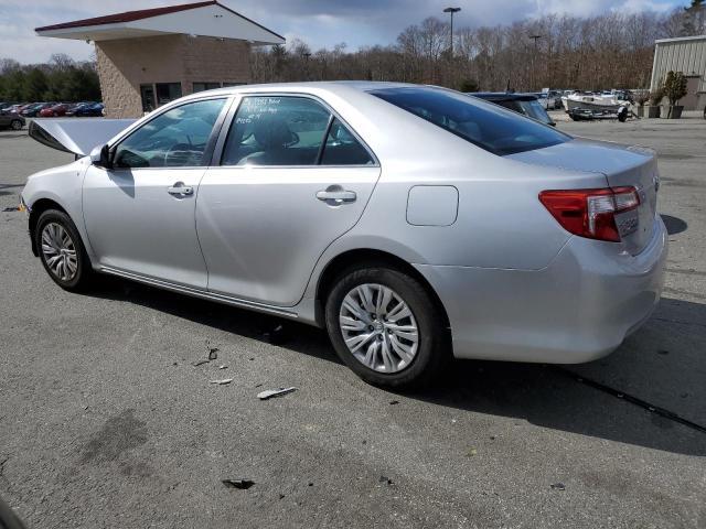 2014 Toyota Camry L - Фото 2