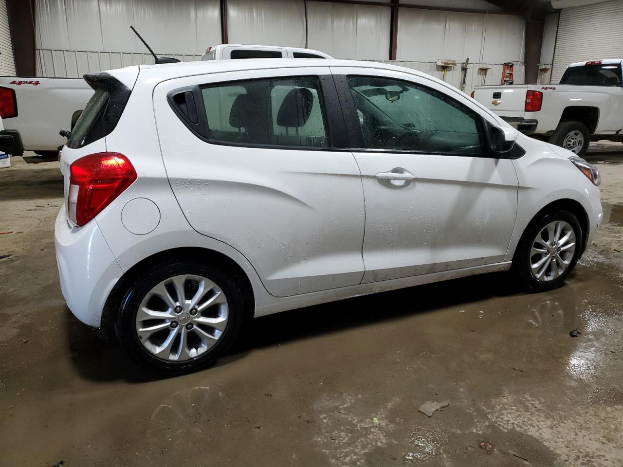 2021 CHEVROLET SPARK 1LT - Фото 3