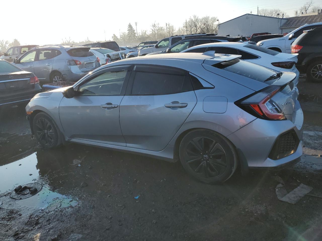 2017 HONDA CIVIC EXL - Image 2