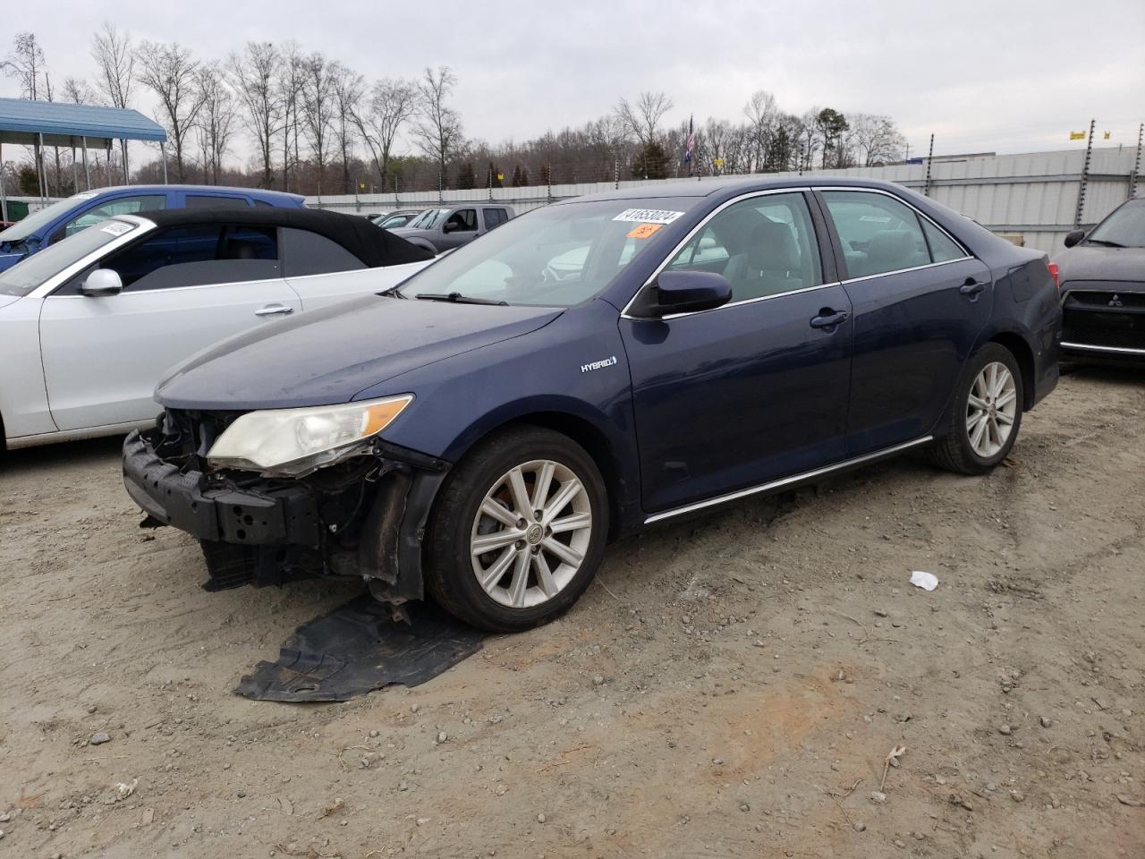 2014 TOYOTA CAMRY HYBR car image