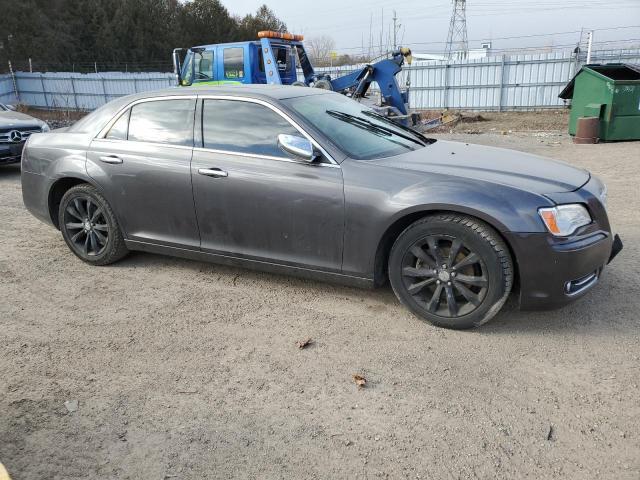 2013 Chrysler 300 - Фото 4