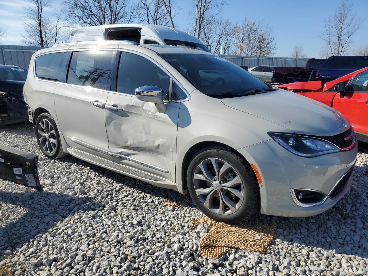 2020 CHRYSLER PACIFICA L - Image 4