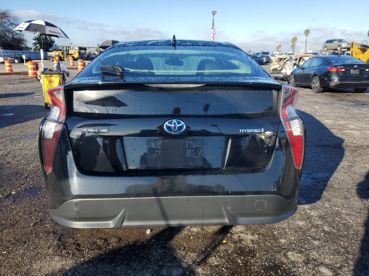 2016 TOYOTA PRIUS - Image 6