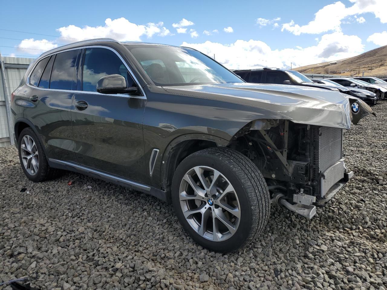 2022 BMW X5 XDRIVE4 - Image 4