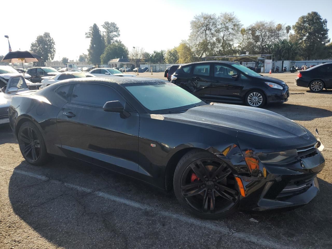 2018 CHEVROLET CAMARO LT - Image 4