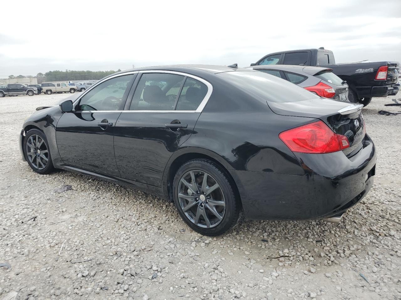2012 INFINITI G37 BASE - Image 2
