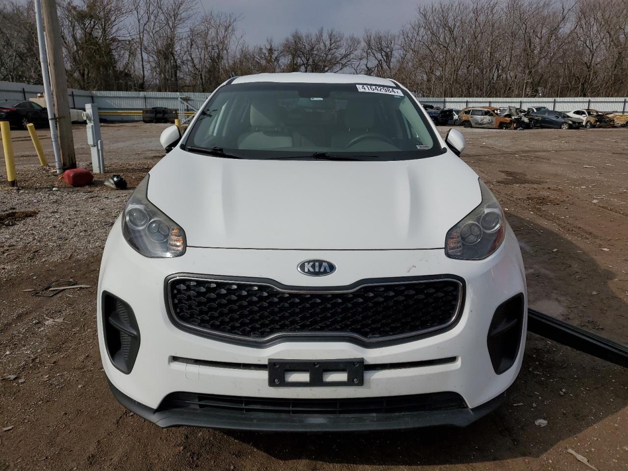 2017 KIA SPORTAGE L - Image 5