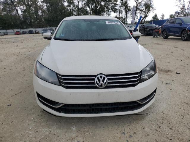 2015 Volkswagen Passat S - Фото 5