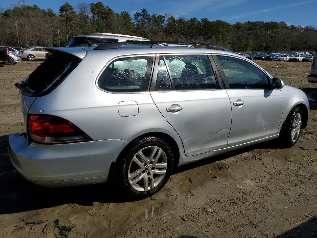 2013 VOLKSWAGEN JETTA TDI - Фото 3