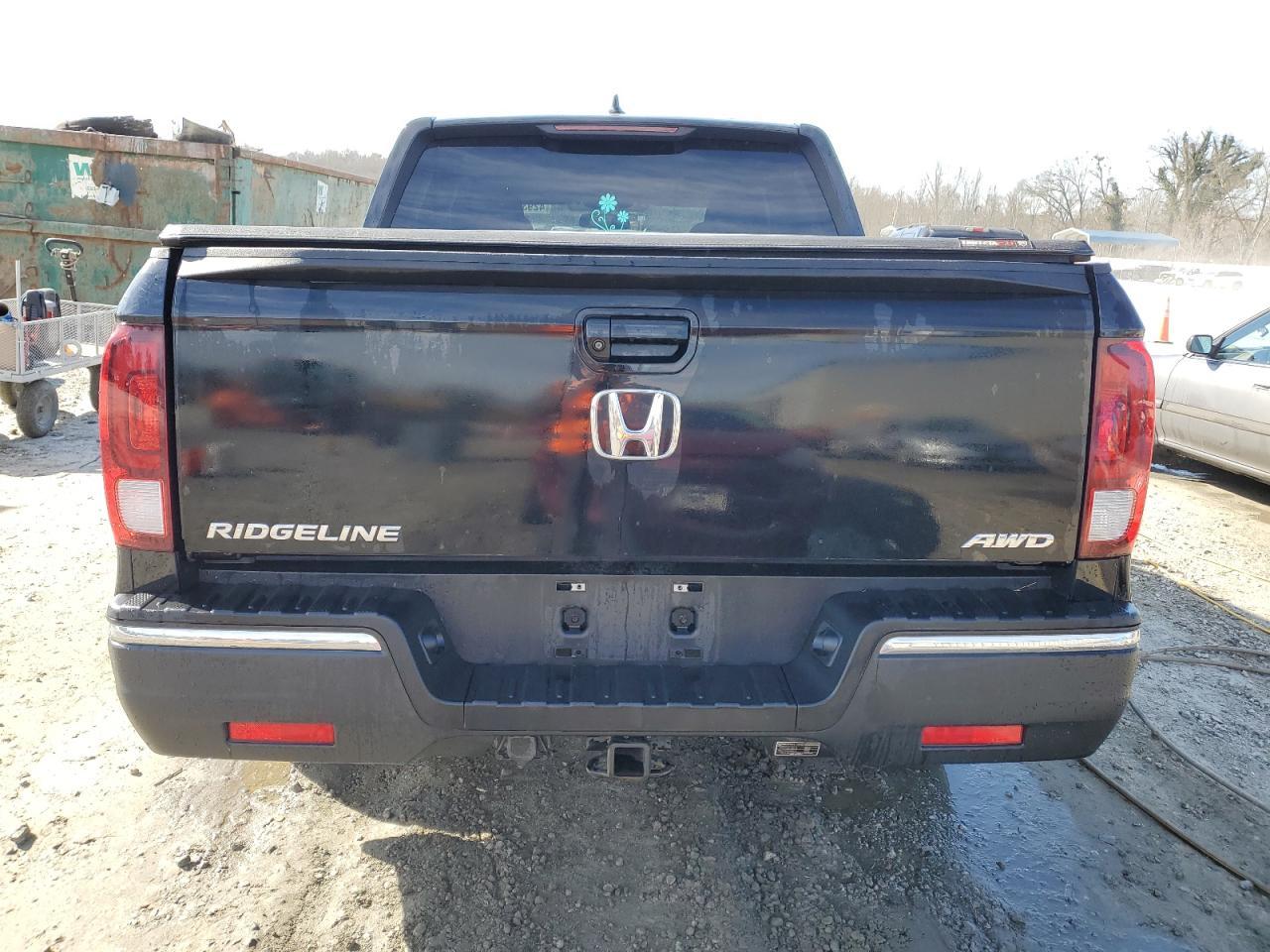 2017 HONDA RIDGELINE - Фото 6
