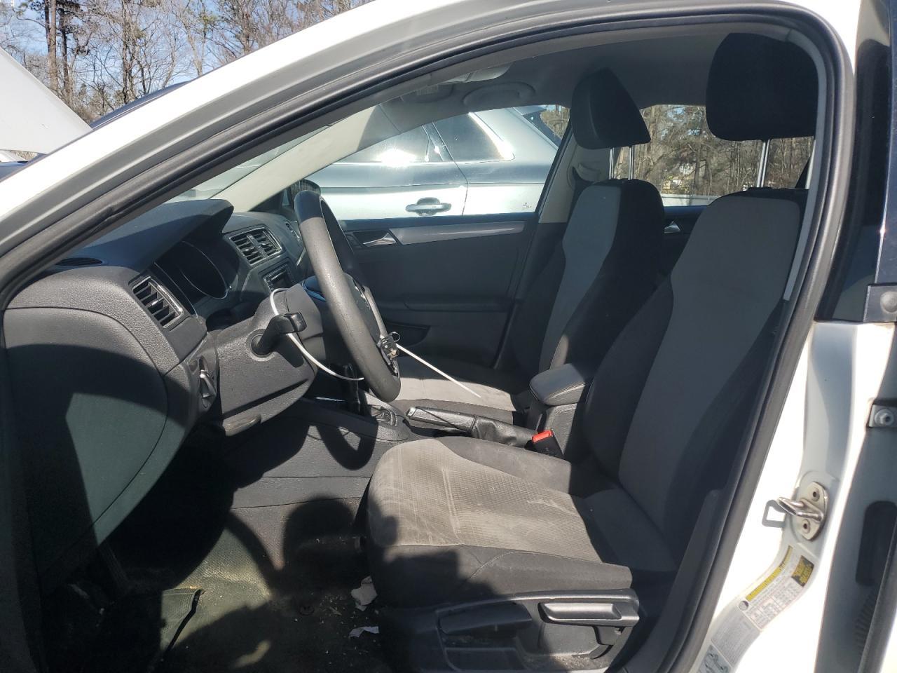2017 VOLKSWAGEN JETTA S - Image 7