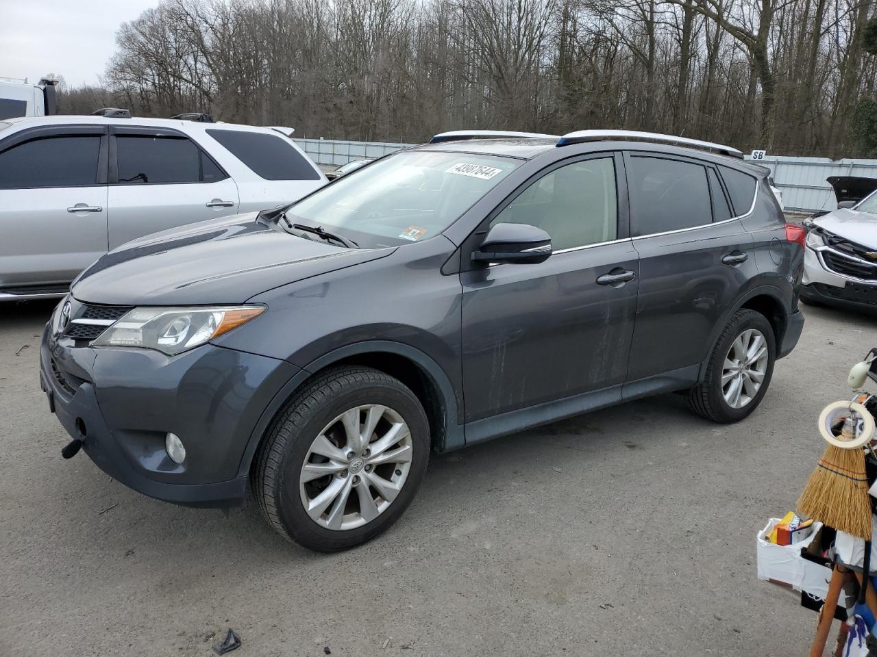 2015 TOYOTA RAV4 LIMIT