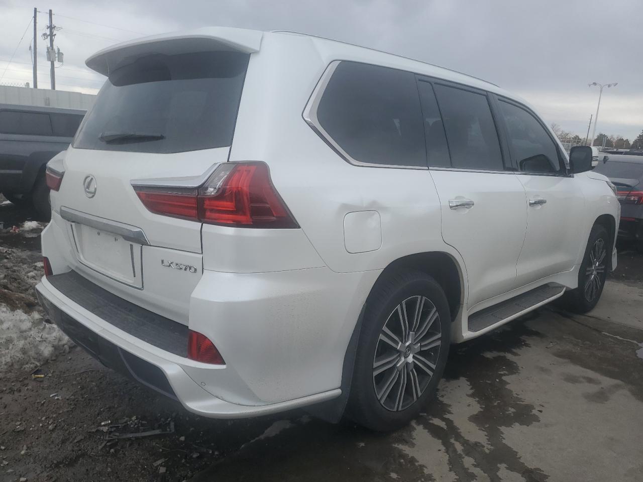 2020 LEXUS LX 570 - Image 3