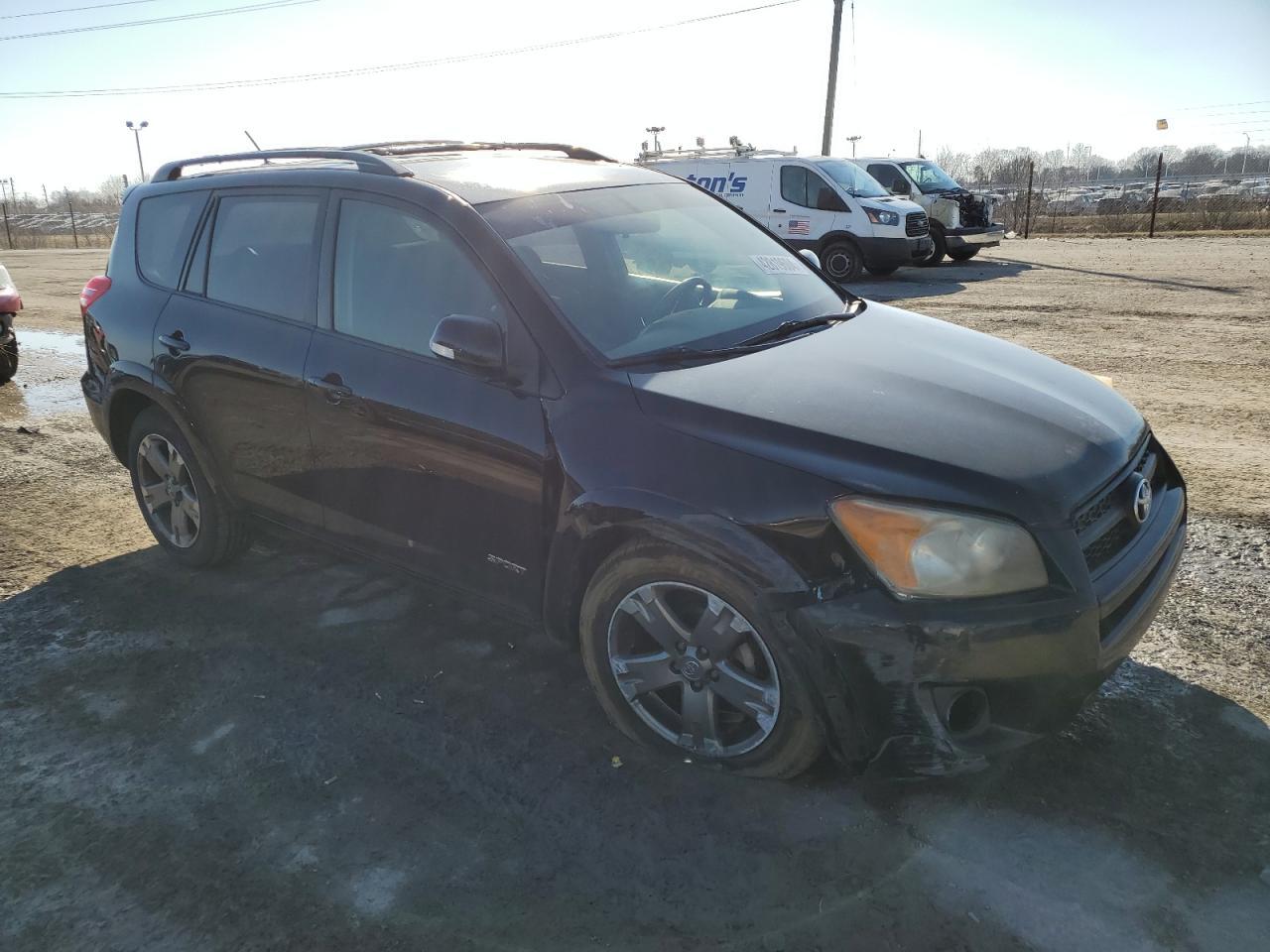 2011 TOYOTA RAV4 SPORT - Фото 4