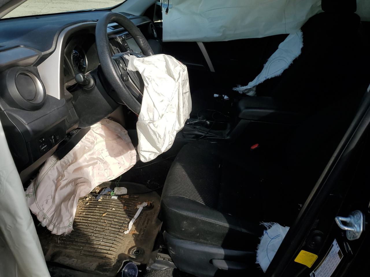 2018 TOYOTA RAV4 LE - Image 7
