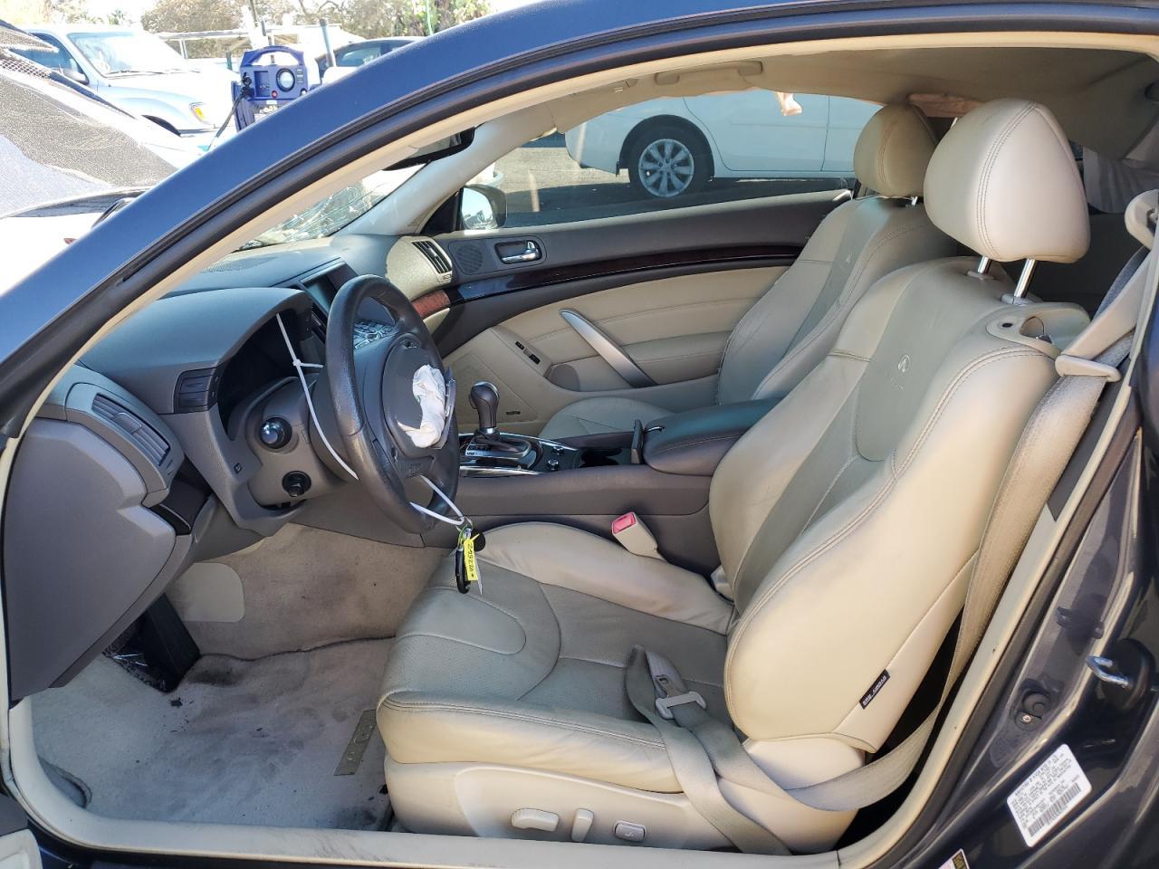 2012 INFINITI G37 BASE - Image 7