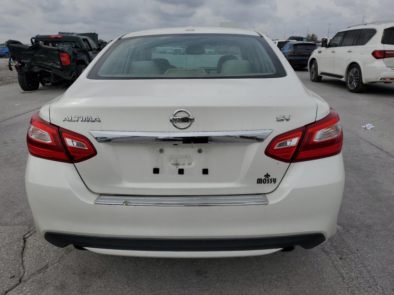 2017 NISSAN ALTIMA 2.5 - Фото 6