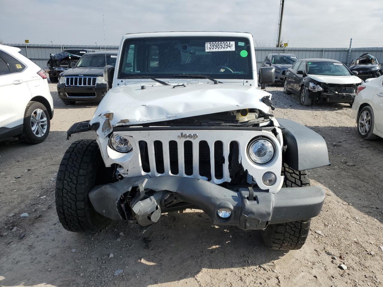 2017 JEEP WRANGLER U - Image 5