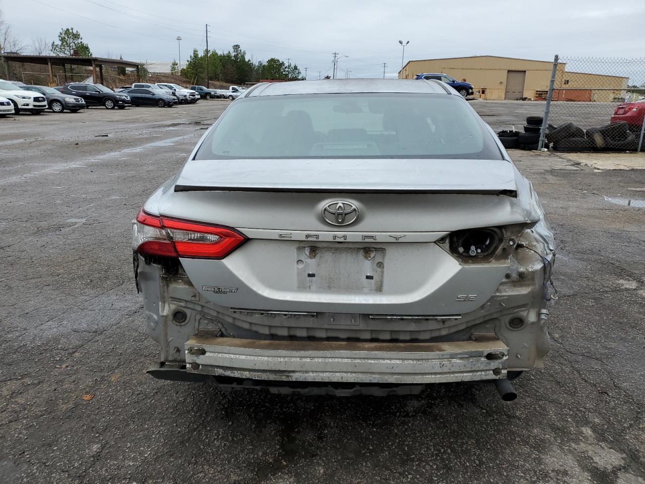 2018 TOYOTA CAMRY L - Image 6