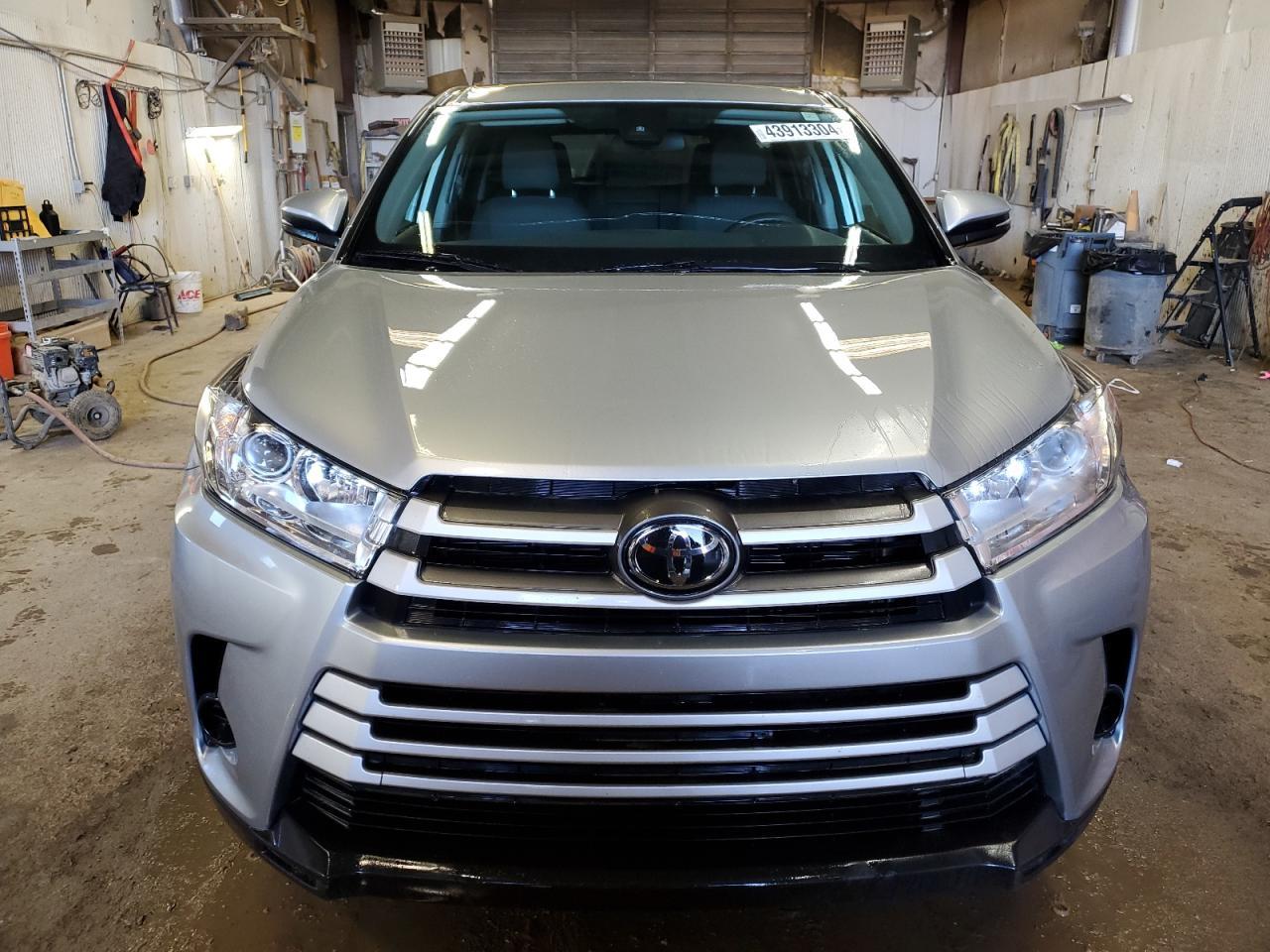 2018 TOYOTA HIGHLANDER - Фото 5