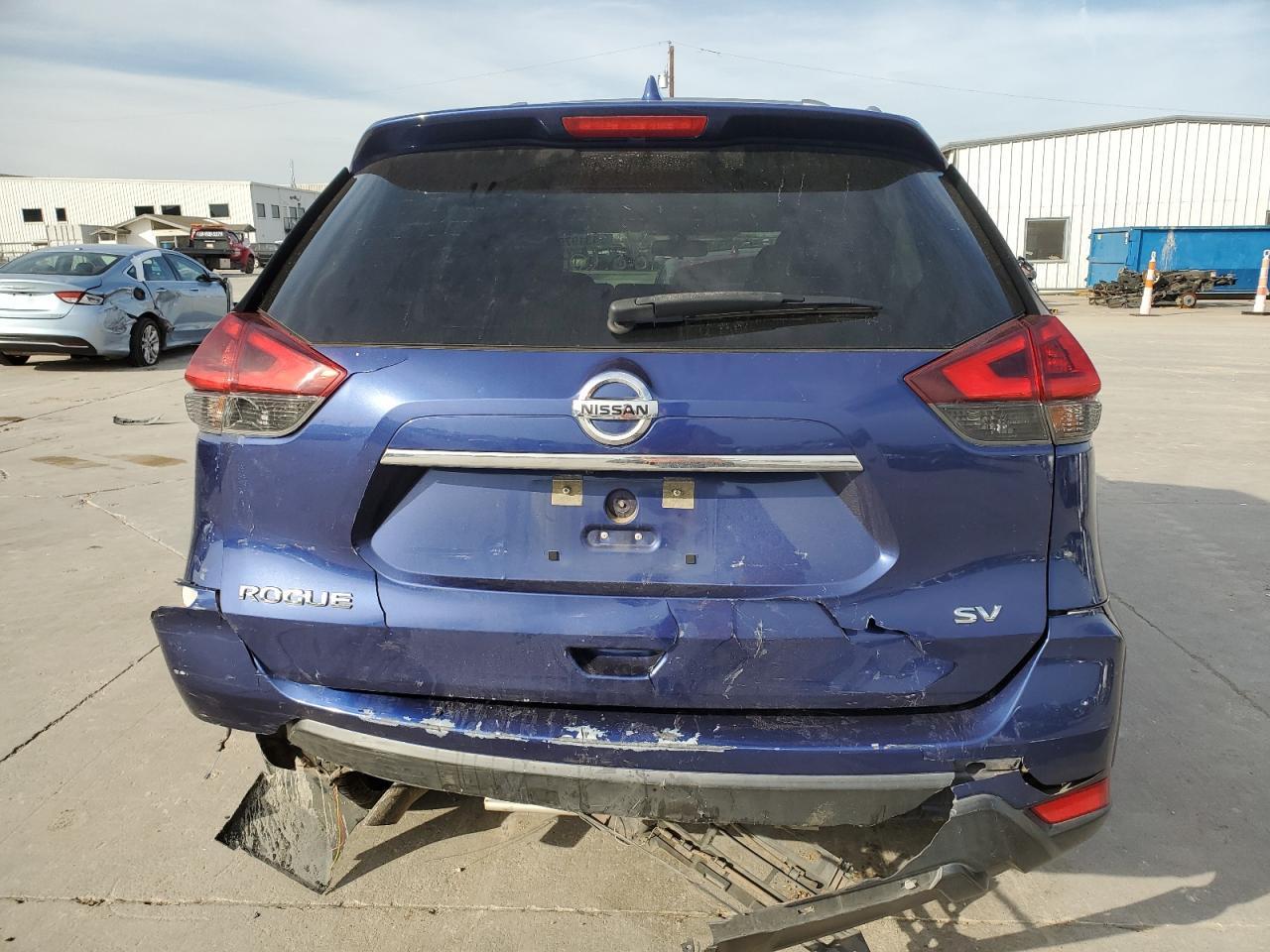 2018 NISSAN ROGUE S - Фото 6