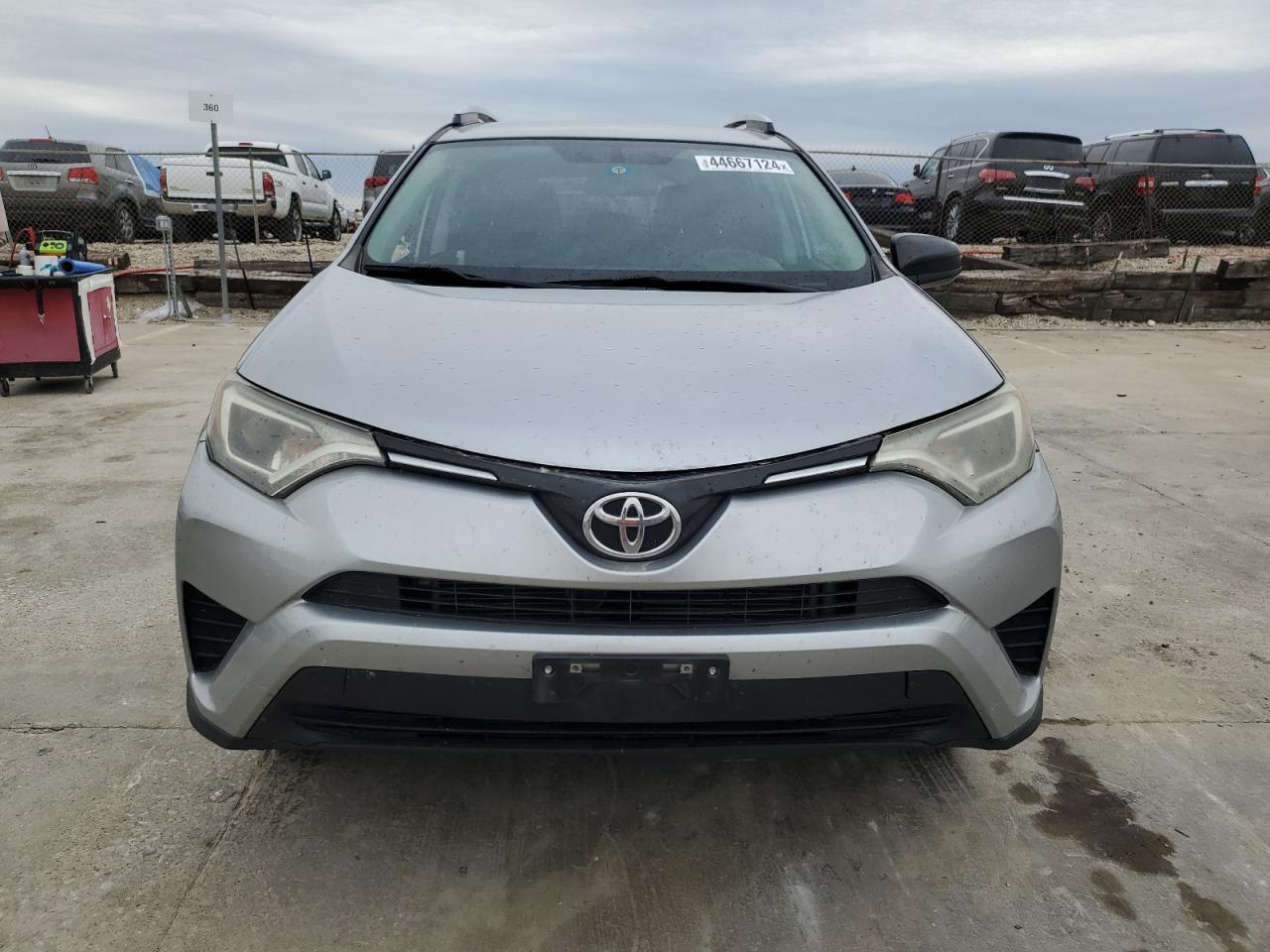 2016 TOYOTA RAV4 LE - Фото 5
