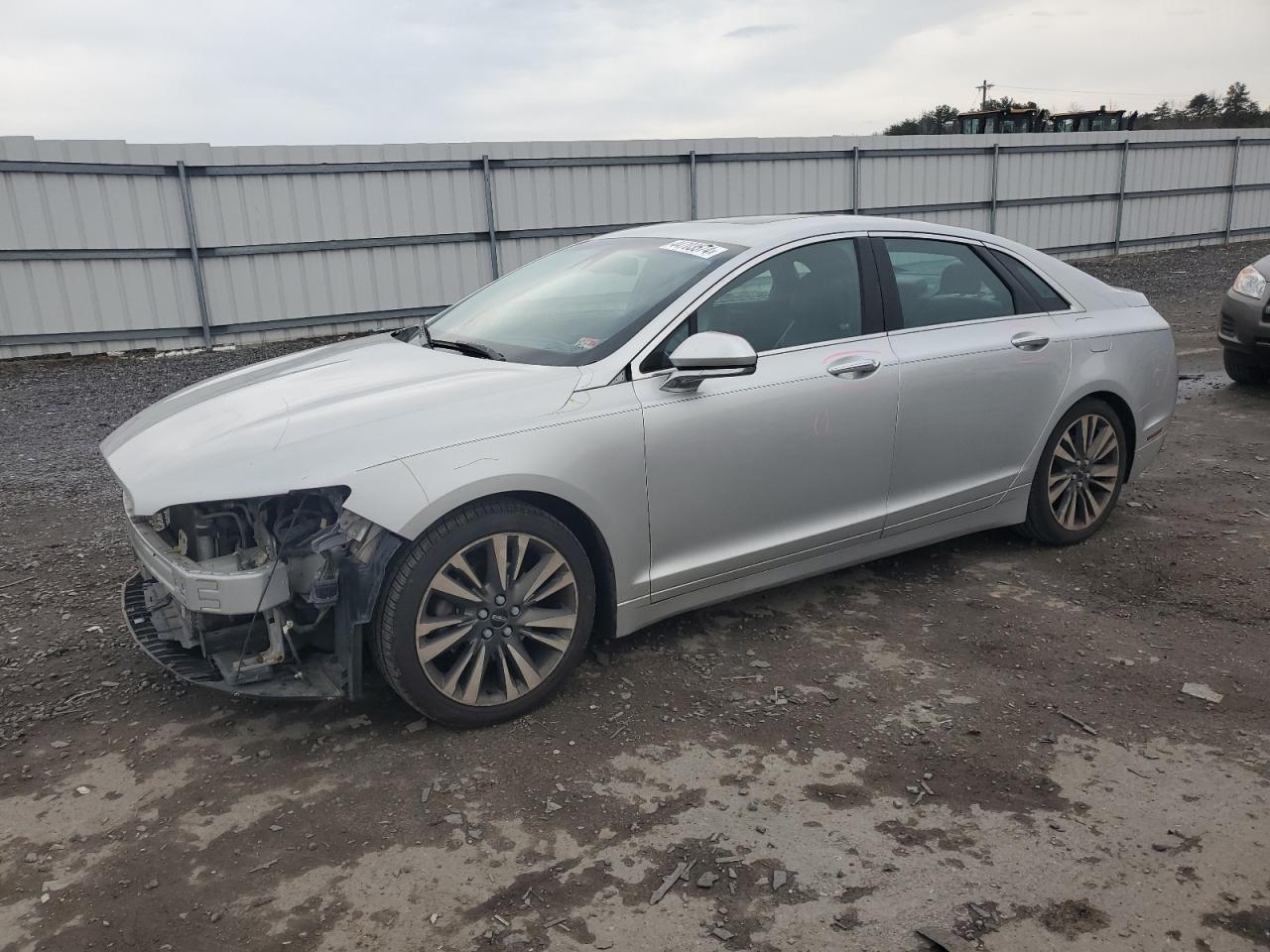 2017 LINCOLN MKZ RESERV car image