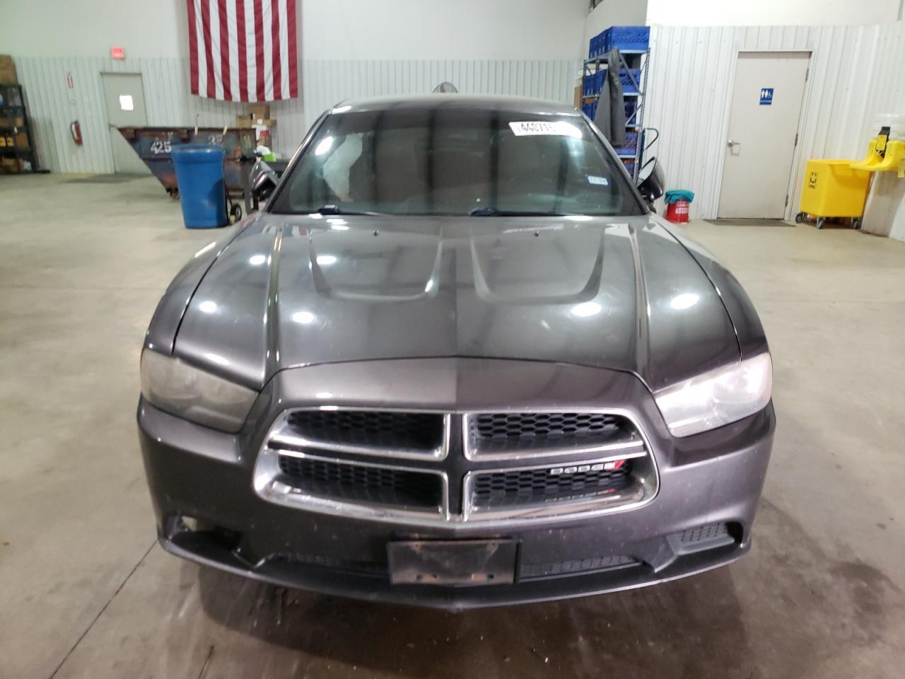 2014 DODGE CHARGER SE - Фото 5