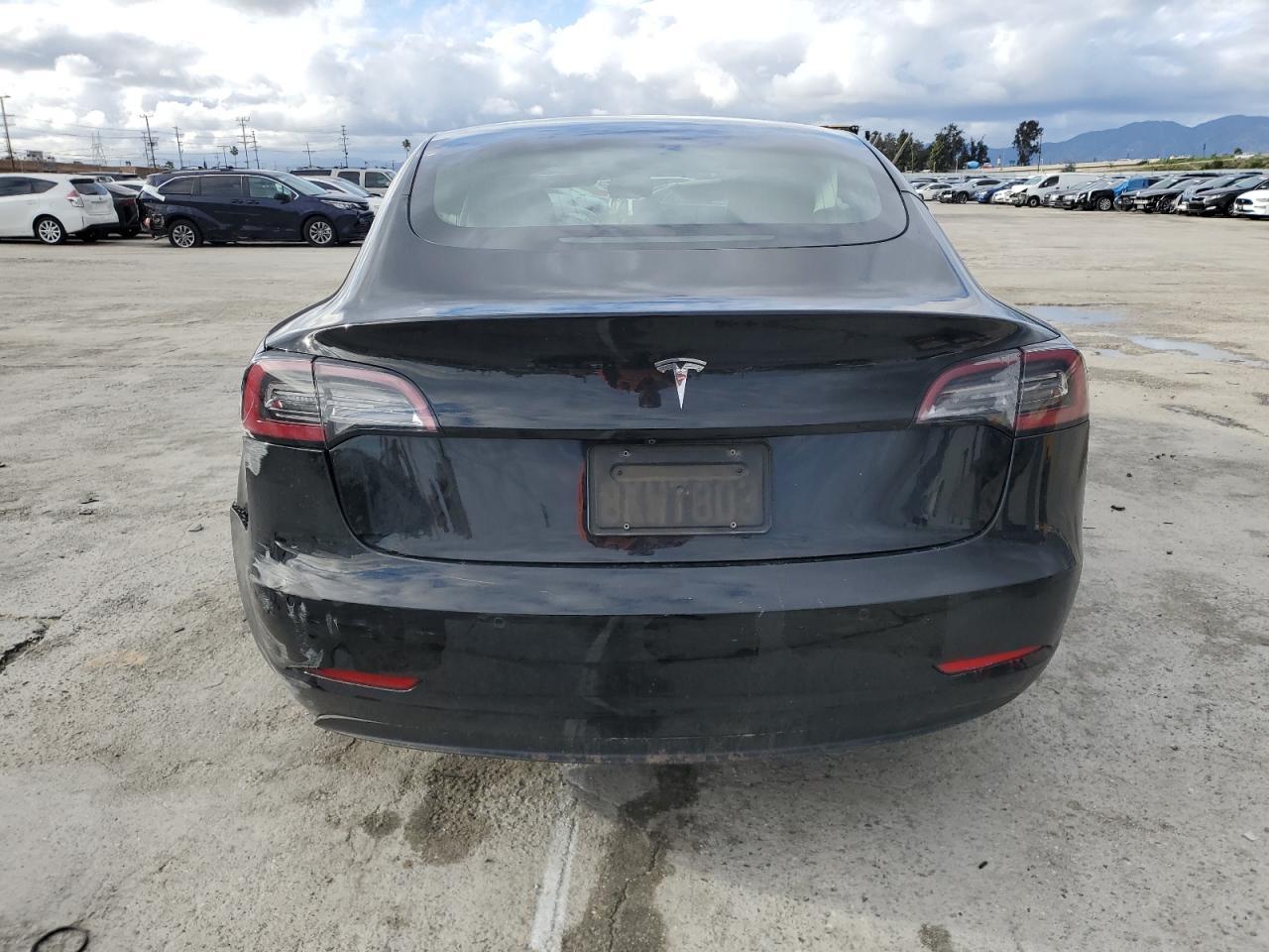 2019 TESLA MODEL 3 - Image 6