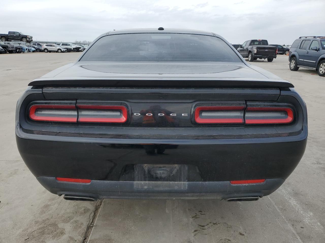 2017 DODGE CHALLENGER - Image 6