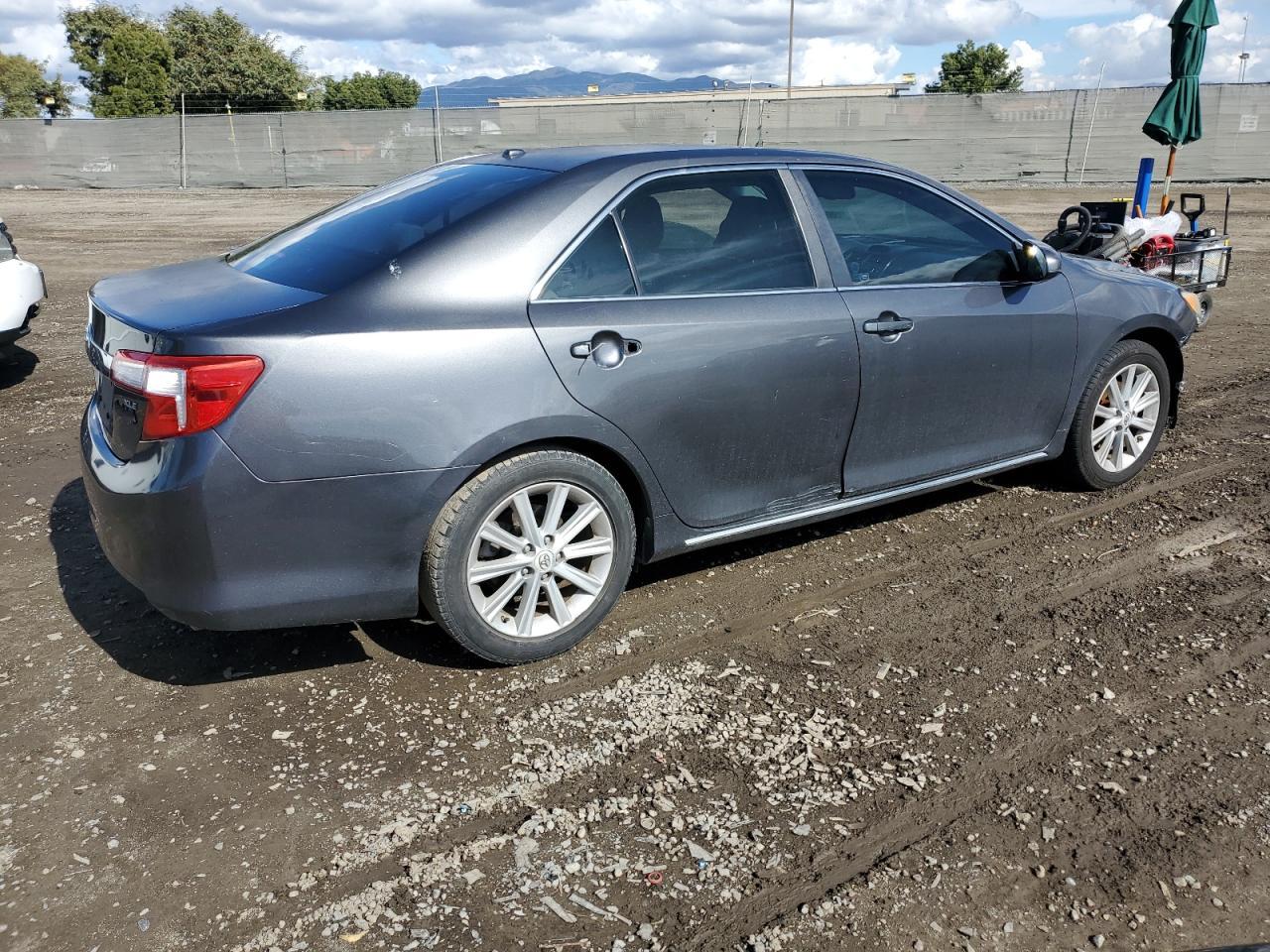 2012 TOYOTA CAMRY BASE - Фото 3