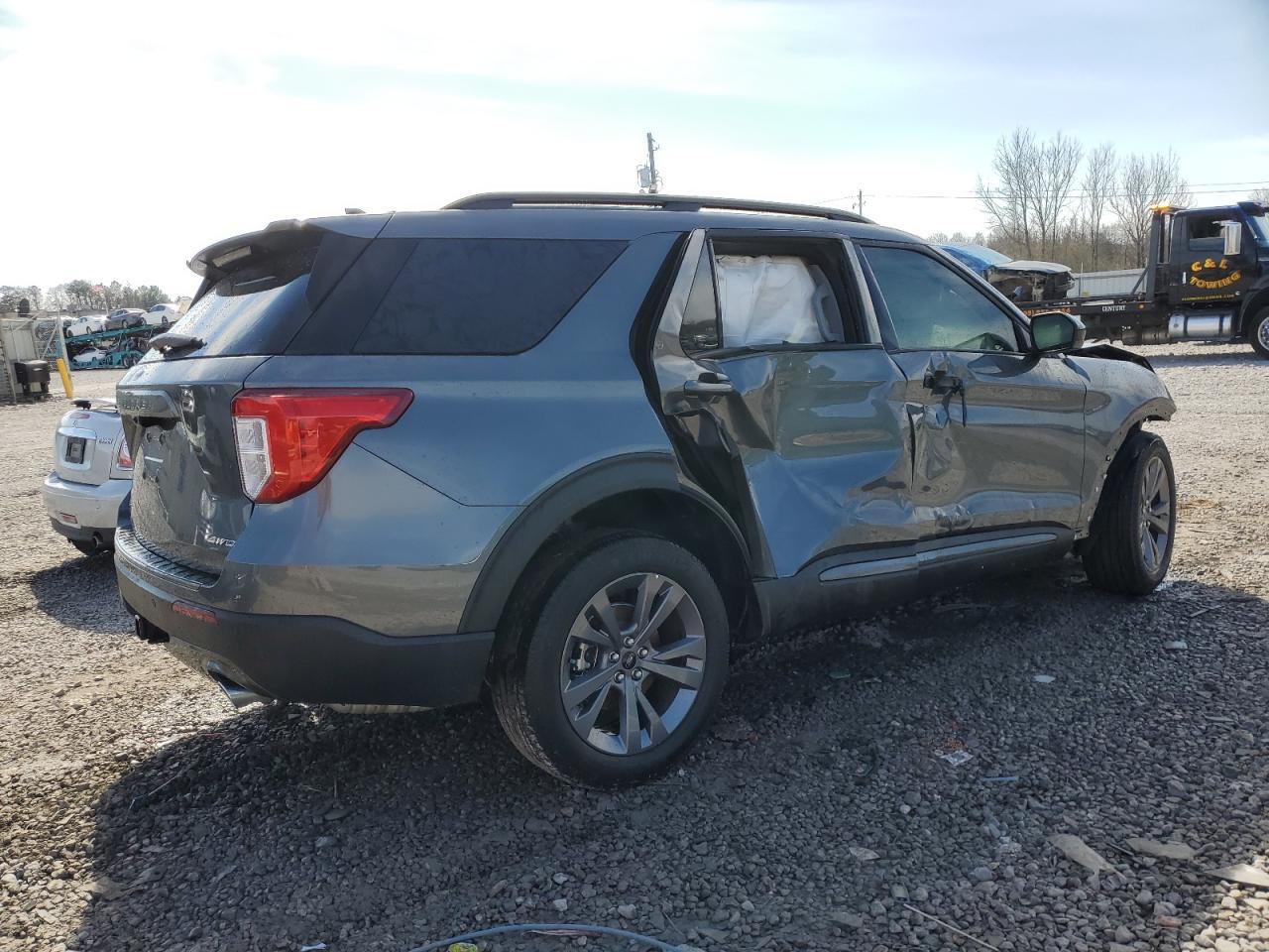 2023 FORD EXPLORER X - Image 3