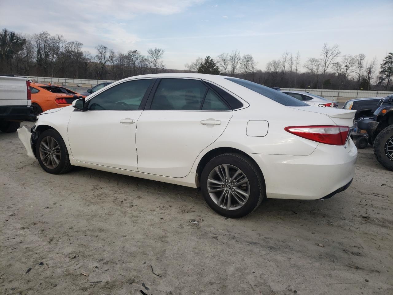 2017 TOYOTA CAMRY LE - Image 2