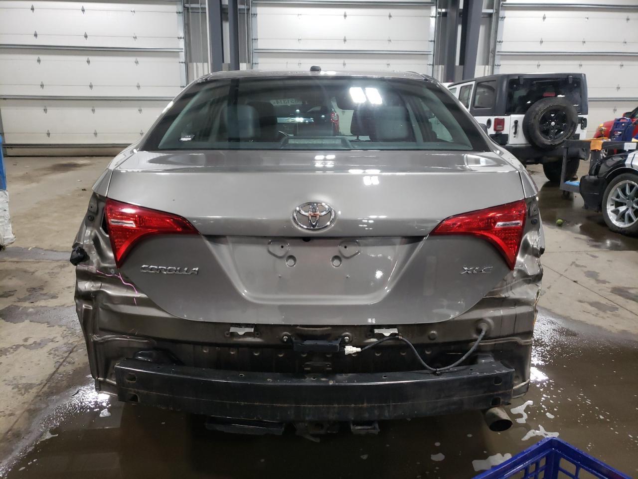 2018 TOYOTA COROLLA L - Image 6