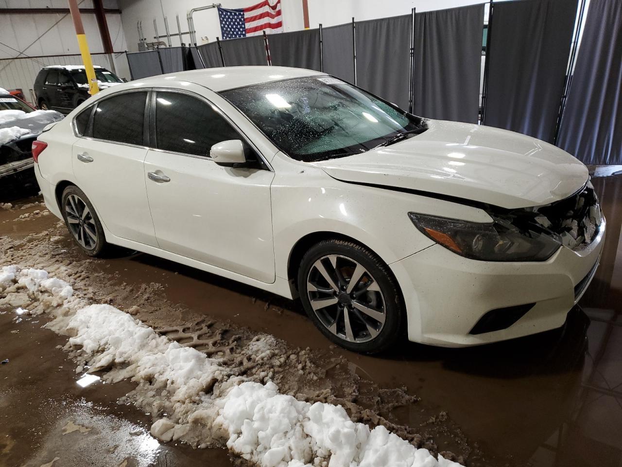 2016 NISSAN ALTIMA 2.5 - Фото 4