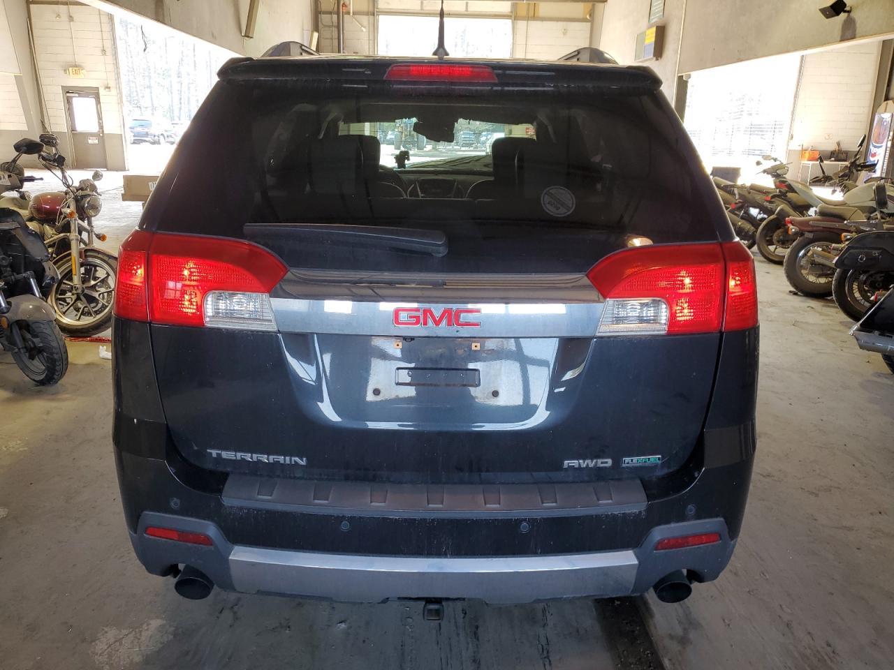 2012 GMC TERRAIN SL - Image 6