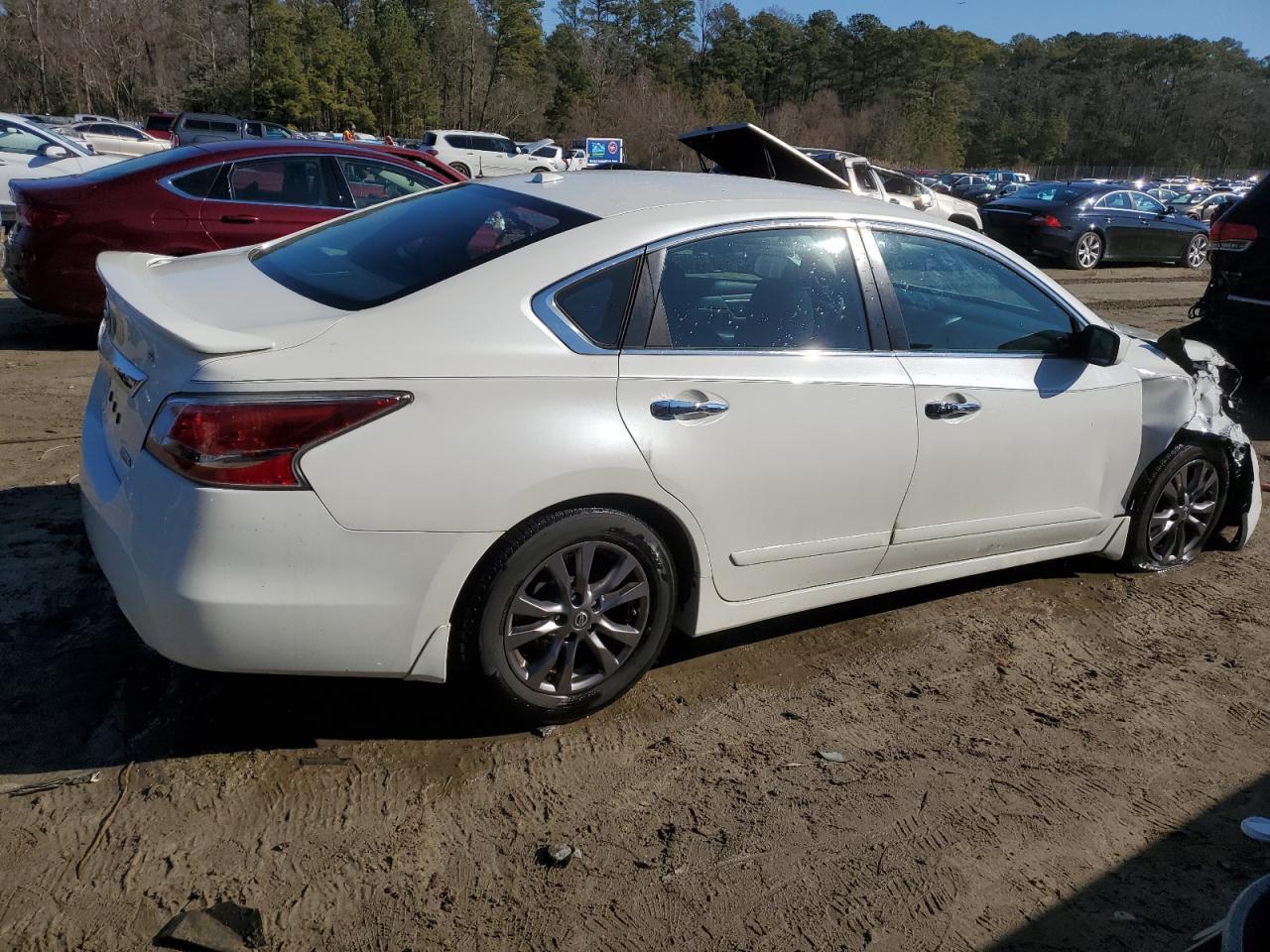 2015 NISSAN ALTIMA 2.5 - Фото 3