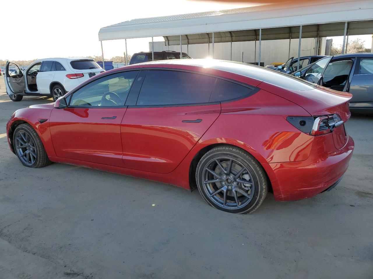 2021 TESLA MODEL 3 - Фото 2