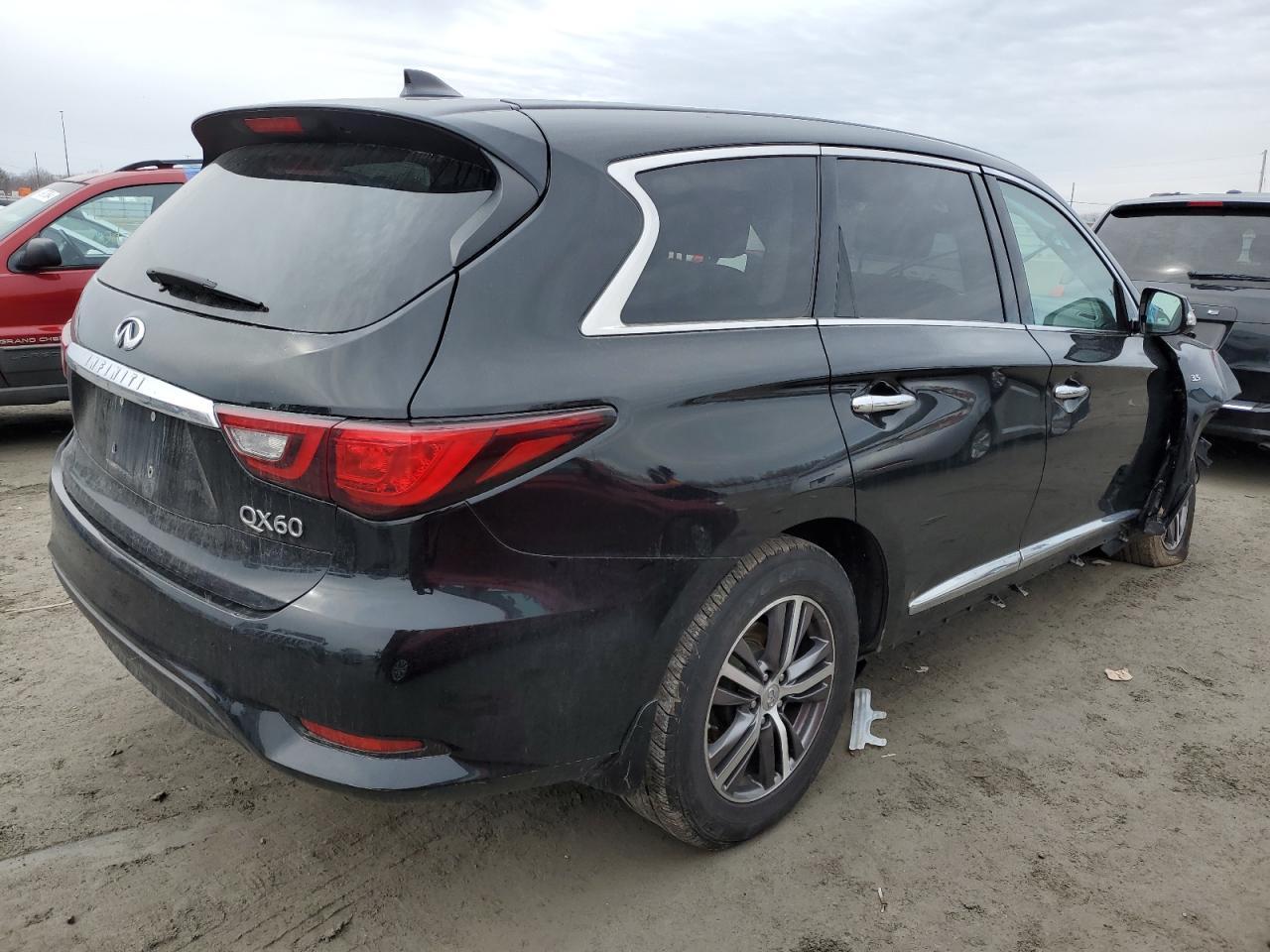 2019 INFINITI QX60 LUXE - Фото 3