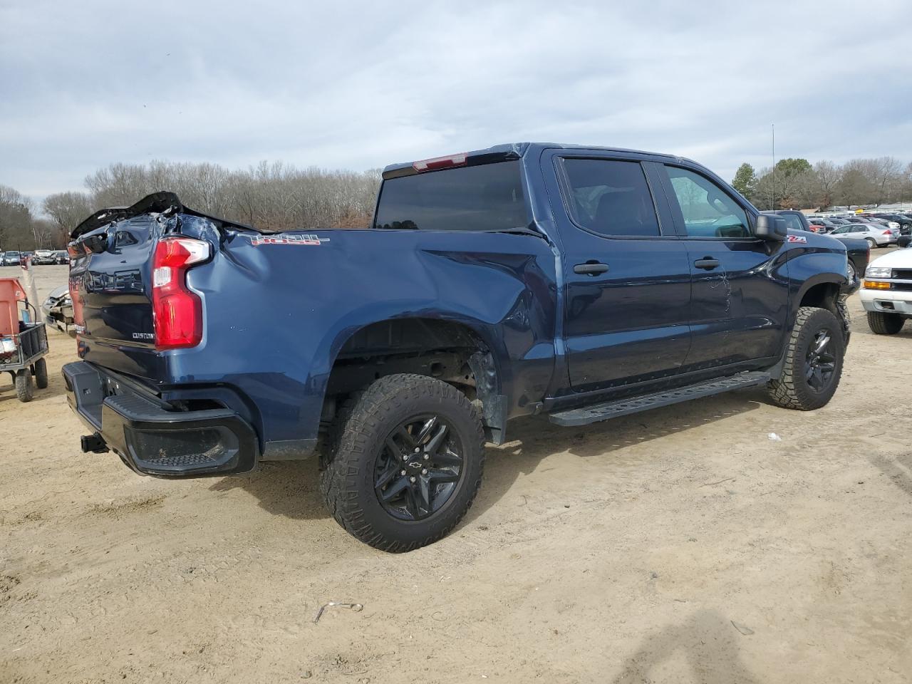 2021 CHEVROLET SILVERADO - Image 3