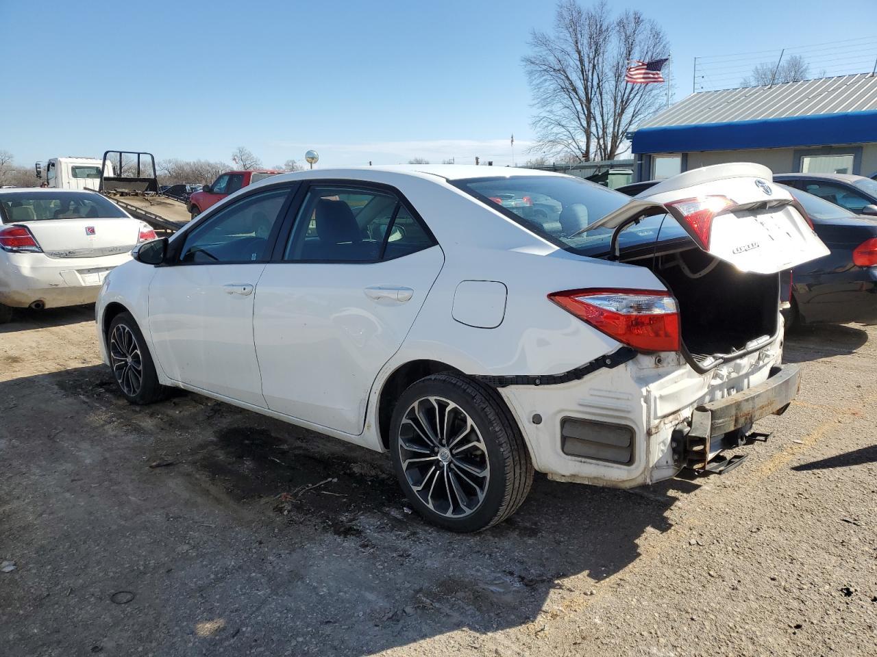 2014 TOYOTA COROLLA L - Image 2