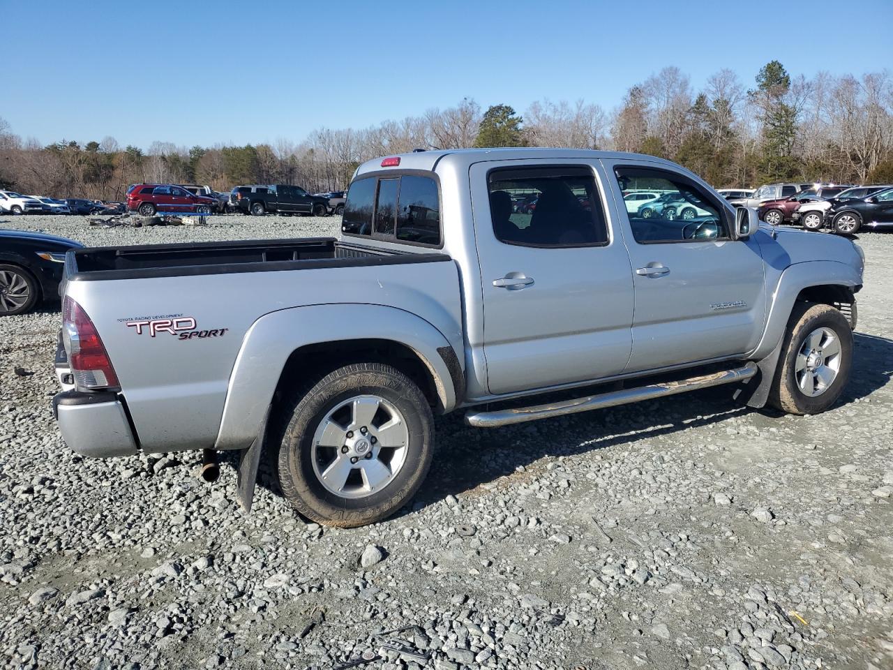 2011 TOYOTA TACOMA DOU - Фото 3
