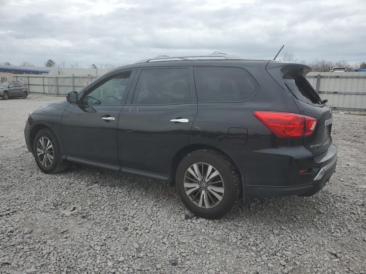 2018 NISSAN PATHFINDER - Image 2