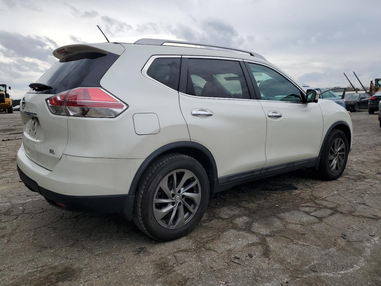 2015 NISSAN ROGUE S - Image 3